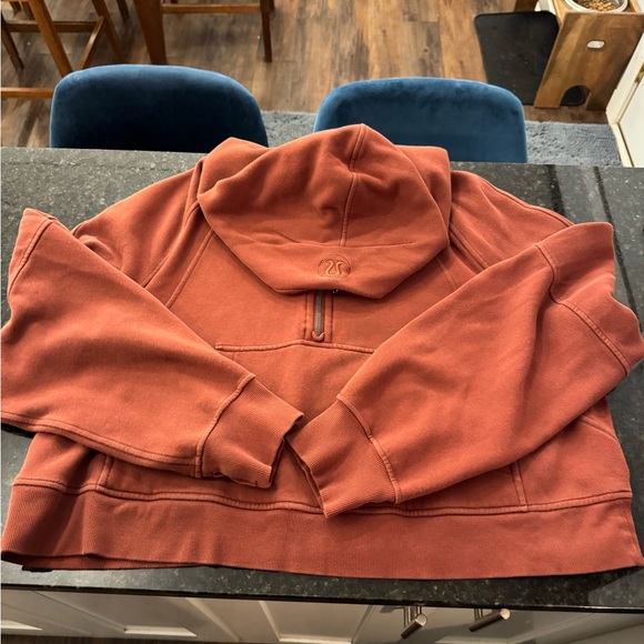 Lululemon Oversized Cropped Scuba - Picture 1 of 4